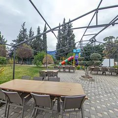 Scene 4