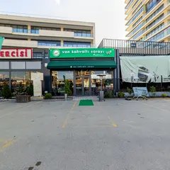 Sahne 1