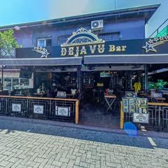 Deja vu bar 360-degree virtual tour