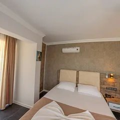Sahne 7