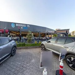 Scene 1