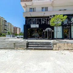 Sahne 1