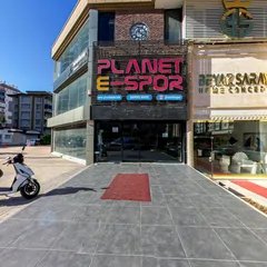 Sahne 1