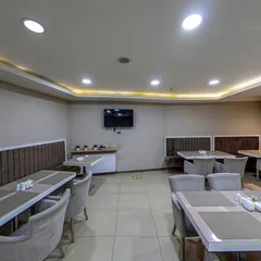 Sahne 3