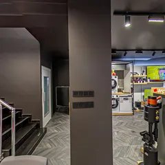 Scene 3
