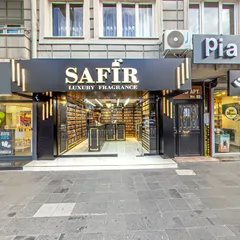 Sahne 1
