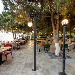 Sahne 1