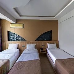 Sahne 7