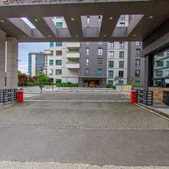 Scene 1